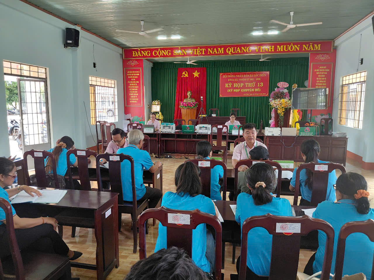 HOẠT ĐỘNG GIAO DỊCH CỦA NGÂN HÀNG CHÍNH SÁCH XÃ HỘI HUYỆN LỘC NINH TẠI XÃ LỘC ĐIỀN